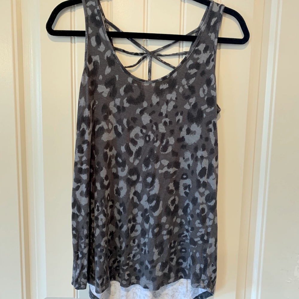 Leopard Tank